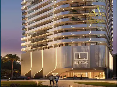 شقة مفروشة من 3 غرف نوم | إطلالات على البحر والأفق | ويبريدج جاردنز 5