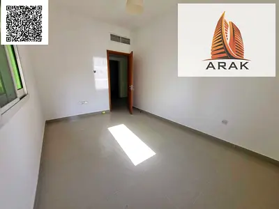 شقة غرفتين وصالة للإيجار السنوي | فرصة مميزة في الراشدية 3 – عجمان  📍 موقع ممتاز: في شارع المرور القديم  ✨ تفاصيل الشقة: غرفتين وصالة واسعة تكييف مرك