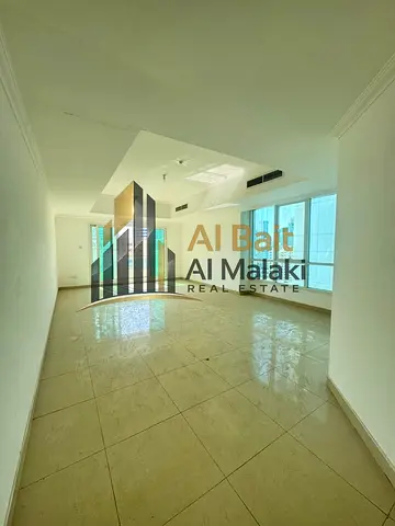 وحدة سكنية فاخرة غرفتين وصالة 1700 قدم ثلاث حمامات بلكون واسعة بإطلالة مفتوحة مع باركن مجاني