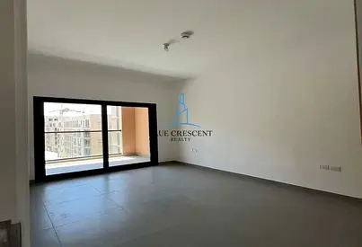 Prestige Living | Guarded Serenity | Family Living