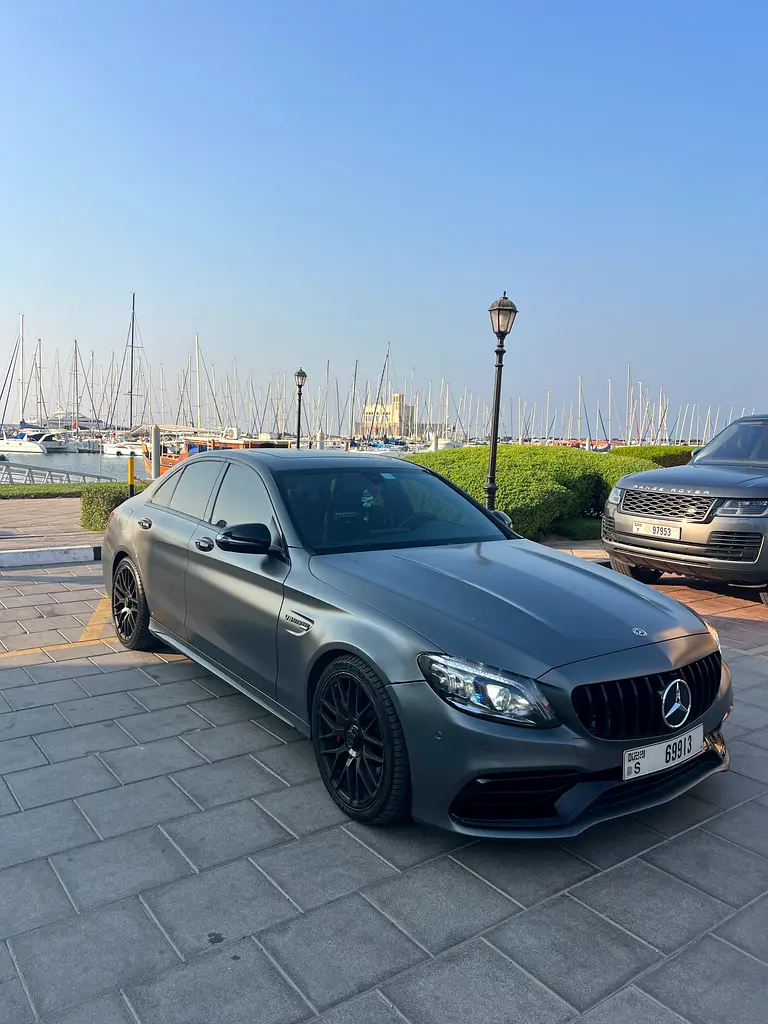 Mercedes-Benz C-Class 2019 — photo 1 of 9