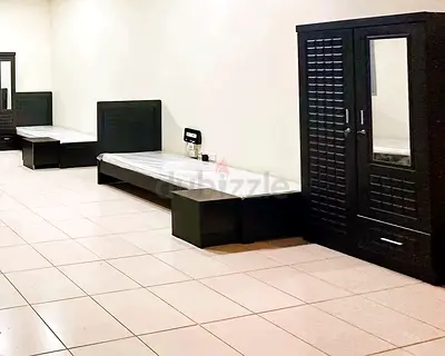 Bed space for executive bachelors near Jabel Ali free zone, Life Pharmacy metro