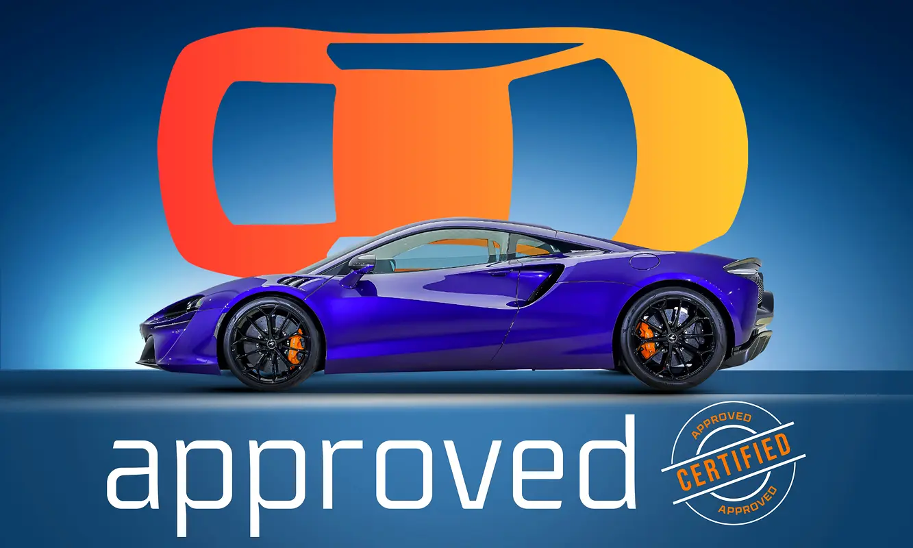 McLaren Artura 2023 — photo 1 of 11