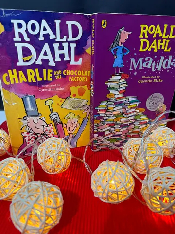 Ronald Dahl paper back books