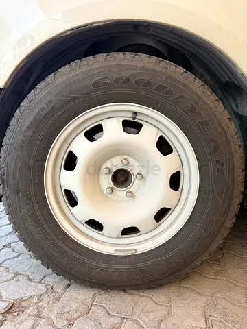 Land Rover 18” rims