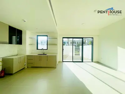 Single Row | Next To Pool & Gym