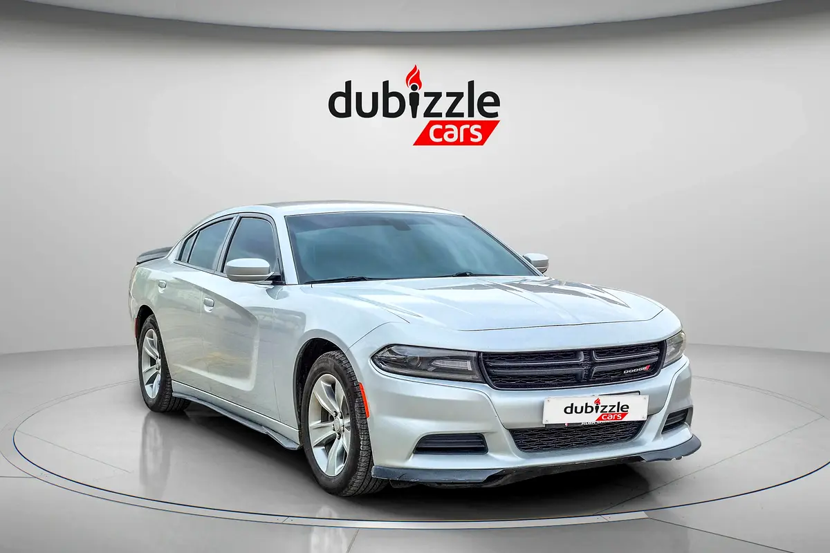 Dodge Charger 2021 — photo 1 of 14