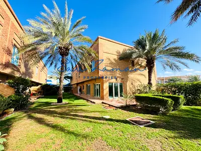 4BR+MAIDS PRIVATE GARDEN SHARED GARDEN SEMI DETACHED VILLA