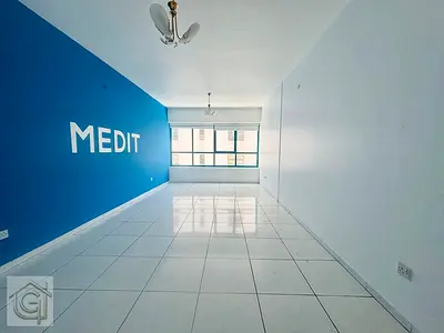 Prime Office Space for Rent – 5 Mins Walk to Trade Centre Metro | Chiller-Free.