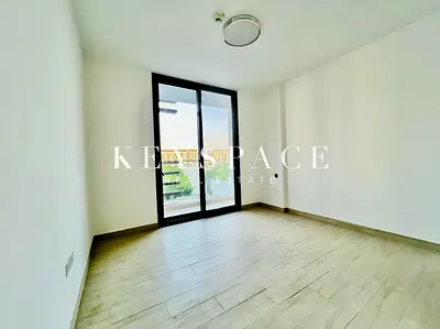 Elegant Family Residence | Generous Layouts for Modern Living | Resale