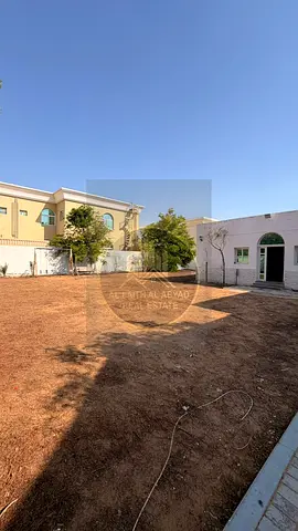 للإيجار فيلا في القرائن