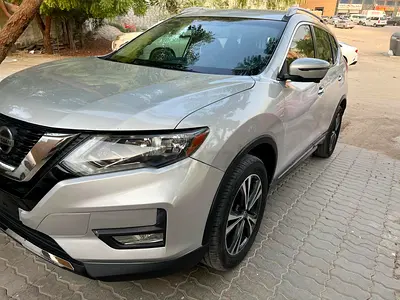 2018 Nissan Rogue  Xtrail