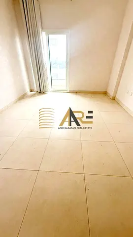 Spacious 1BHK Apartment with 2washrooms and Balcony