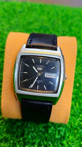 Vintage Seiko 5 Automatic Japan made Mens watch for sale (Used)
NO BOX NO PAPER