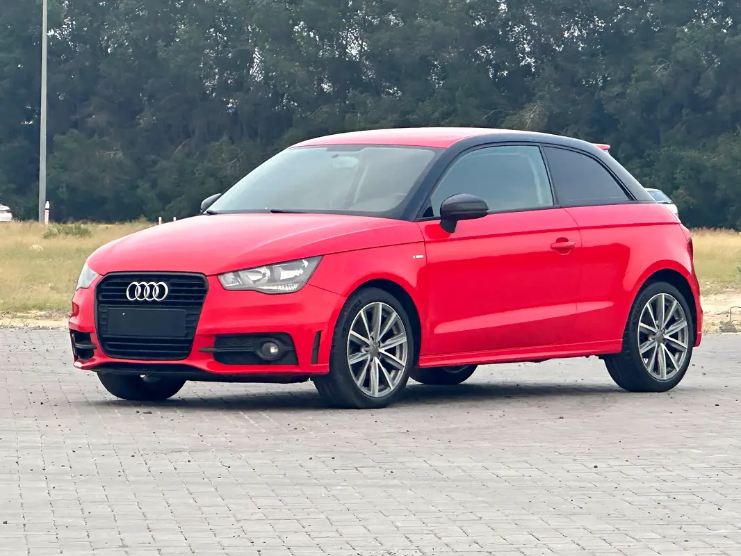 Audi A1 2014 — photo 1 of 18