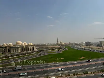 LUXURY 3bhk with Maid room balcony open view waderobe MasterBed room parking ready to move only jest 90k