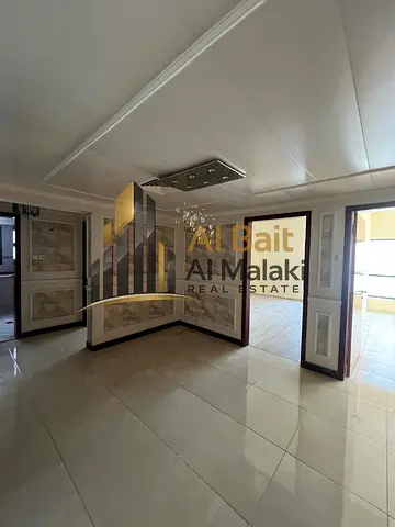 **شقة 3 غرف وصالة للإيجار في القصباء – إطلالة ساحرة على القناة مع باركن وصيانة مجانية..