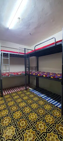 BACHELOR ROOM HOR AL ANZ PAK ROZE