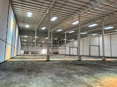 مستودع ضخم بمساحه 40415 قدم بارخص سعر للقدم 30 درهم