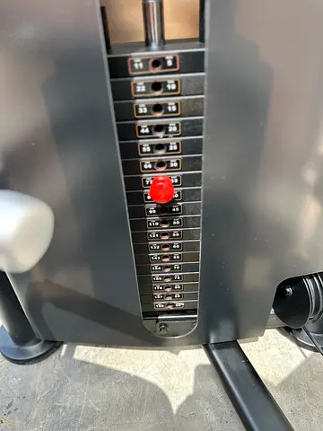 Leg extension/leg curl