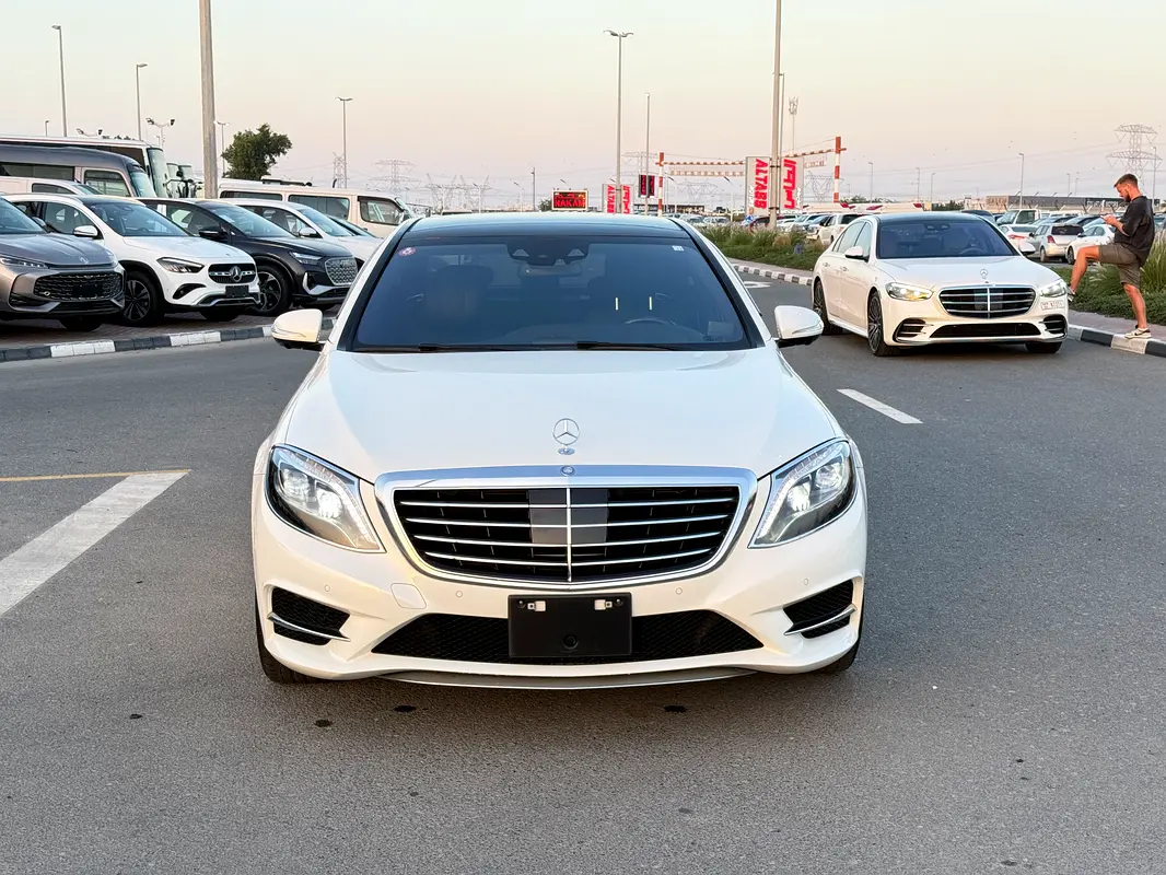 Mercedes-Benz S-Class 2015 — photo 1 of 17