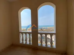 Spacious 1 bedroom apartment-sea view