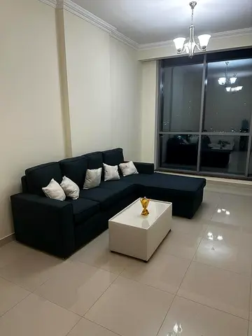 Premium Living معيشة راقية