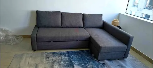 Grey L-shaped sofa with chaise - good condition