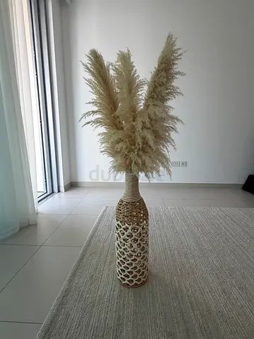 Elegant decorative pampas arrangement with designer vase