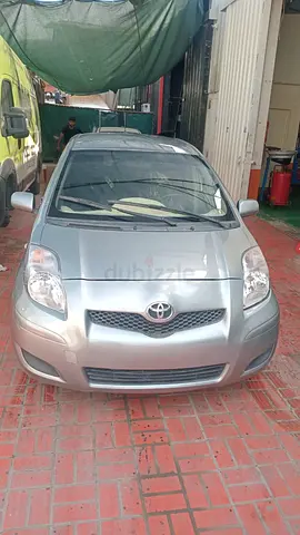 TOYOTA YARIS 2011 FOR SALE