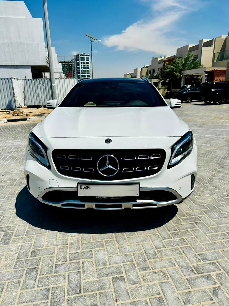 Mercedes-Benz GLA-Class 2019 — photo 1 of 14