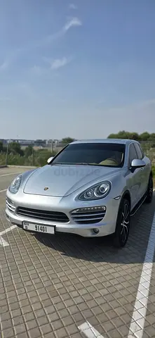 Very well maintained Pourche Cayenne V6 - personal use