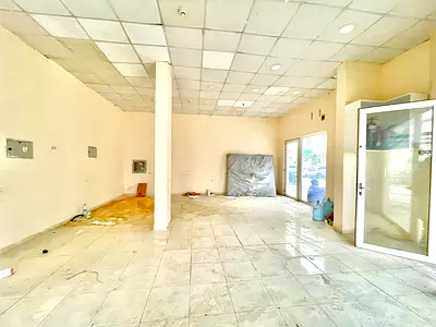 No deposit cash shop near to bus station and park