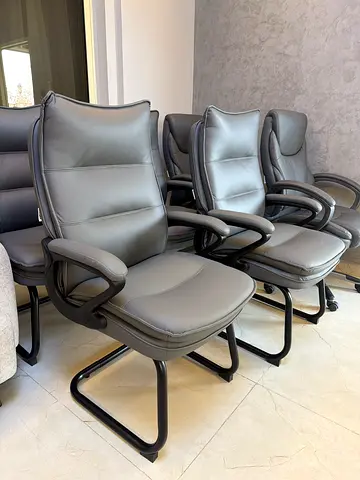 Premium Office Chairs – Stylish, Comfortable  Like New (Set Available) 200 each one