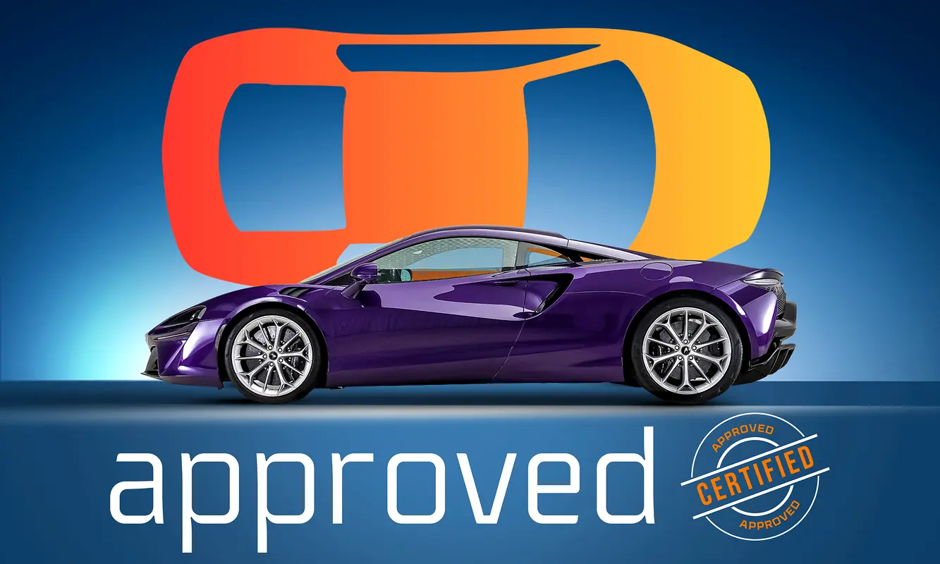 McLaren Artura 2023 — photo 1 of 11