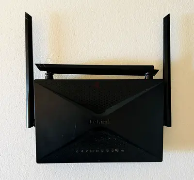 D Link DIR 853 Router