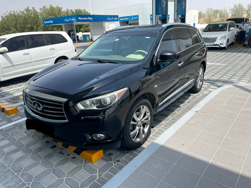 Infiniti JX-Series 2013 — photo 1 of 6