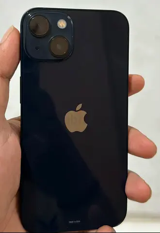 iPhone 13 for Sale – Excellent Condition – No Cracks nor scratches