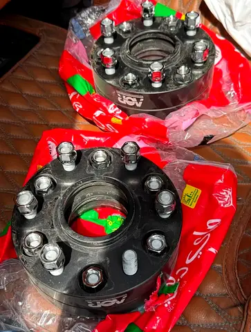 AOR 30mm - set of 4 - very lightly used - 6 x 139.7