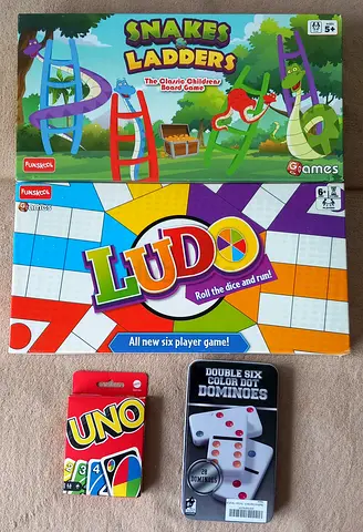 2 Board Games | UNO | Dominoes