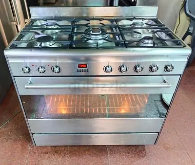 Smeg 5 burners top gas oven electric digital cooking range latest version 90cm