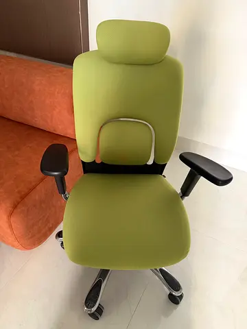 Computer chair
