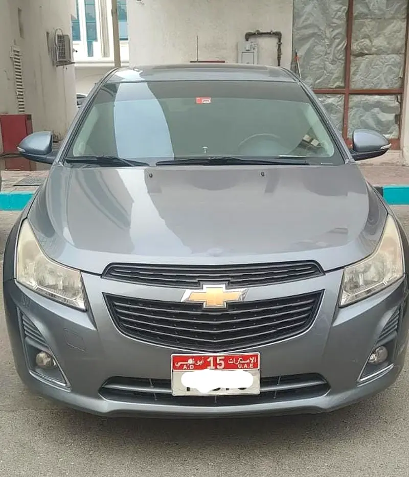 Chevrolet Cruze 2015 — photo 1 of 16