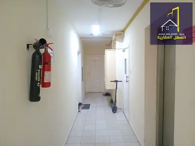 للبيع بنايه في منطقه الشويهن بالشارقه حي الشرق
