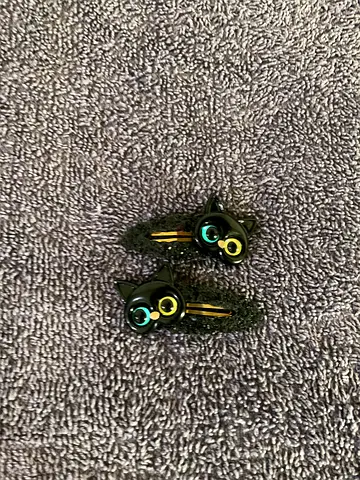 Stylish Black Owl hair Clips