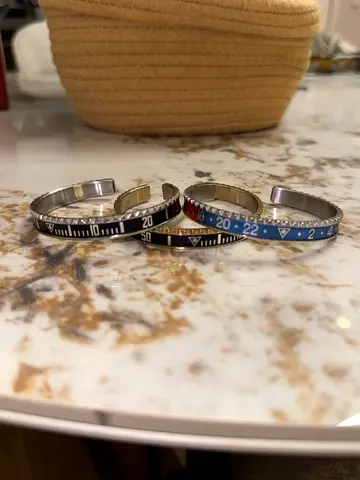 Set of Stylish Bracelets “SPEEDOMETER OFFICIAL”