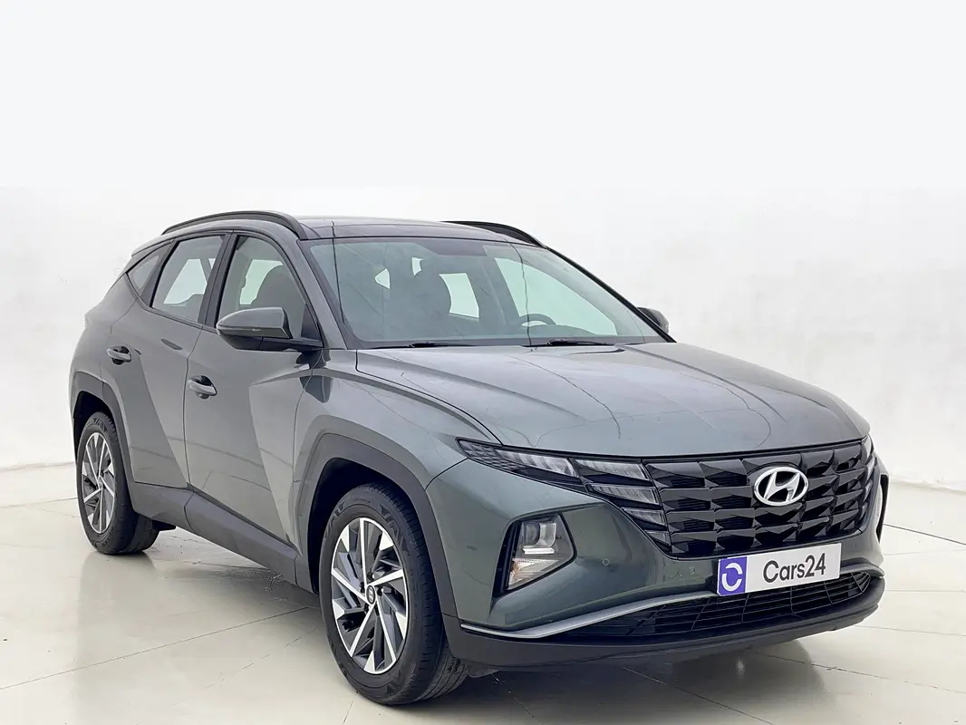 Hyundai Tucson 2022 — photo 1 of 12