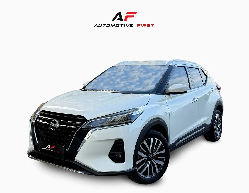 Nissan Kicks 2023 — photo 1 of 16
