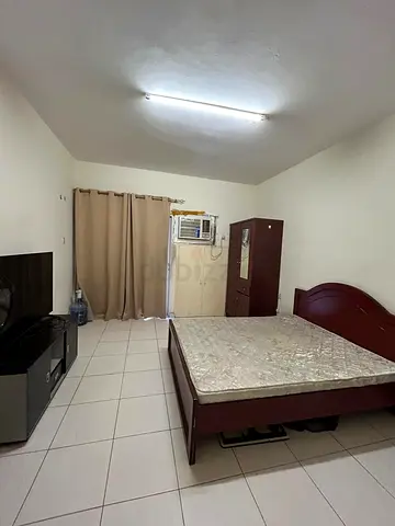 FULLY FURNISHED AC MASTER BEDROOM NR.BURJUMAN METRO AVAILABLE FOR INDIANS IMMEDIATELY