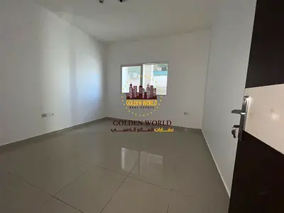شقة غرفتين وصالة مع بلكونة في التعاون، 2 حمام، تصميم عملي ومساحة مريحة بموقع مميز قريب من الخدمات بسعر 44,000 درهم